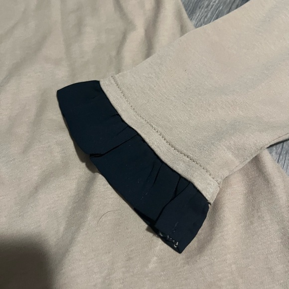 Ann Taylor Beige Top with Black Ruffle Neckline- timeless classic - Picture 3 of 5